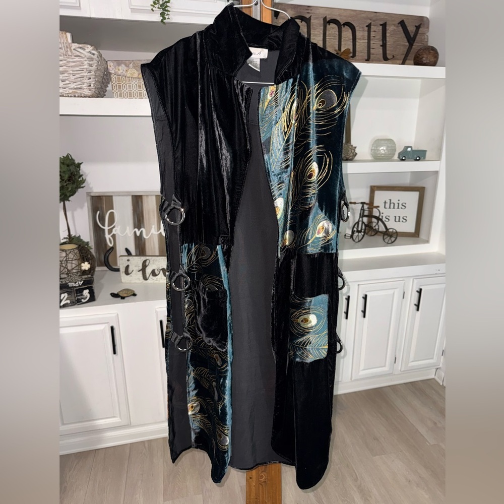 Aria Black Velvet Vest
